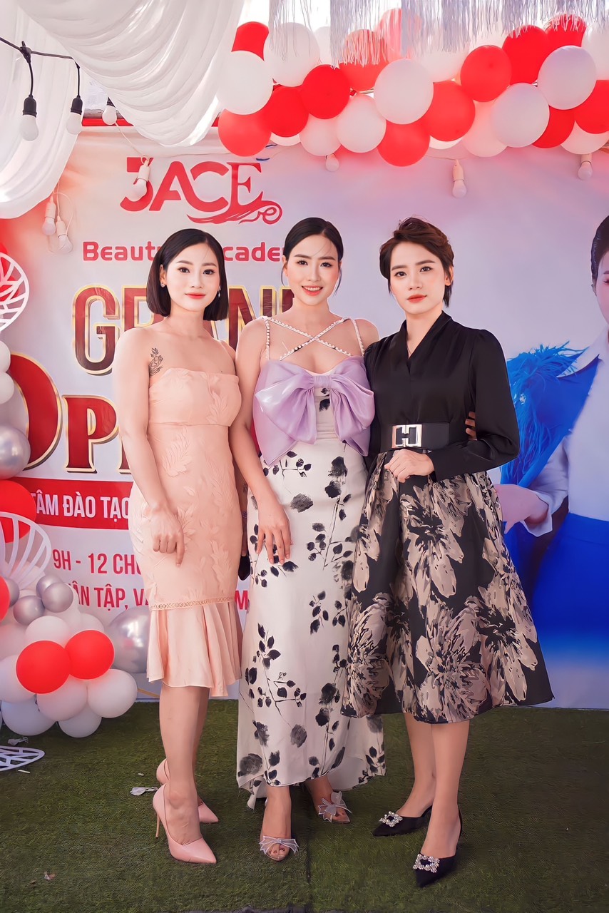 doanh-nhan-xuan-ngoc-khat-vong-vuon-xa-cua-3ace-cung-san-pham-viet-suc-khoe-viet-vanhoadoanhnhanhan12