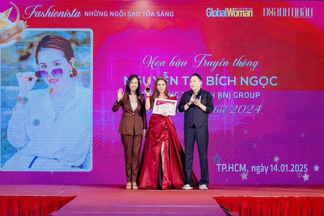 hoa-hau-truyen-thong-nguyen-thi-bich-ngoc-nhan-danh-hieu-ngoi-sao-tri-tue-nam-2024-vanhoaoanhnhan