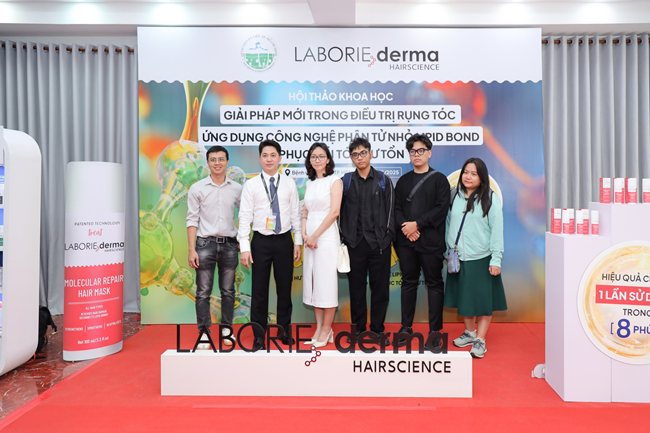 giai-phap-moi-trong-dieu-tri-rung-toc-va-ung-dung-cong-nghe-phan-tu-nho-lipid-bond-phuc-hoi-toc-hu-ton-vanhoadoanhnhan