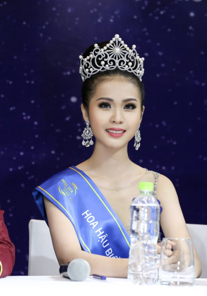 hoa-hau-bien-viet-nam-toan-cau-2018-1