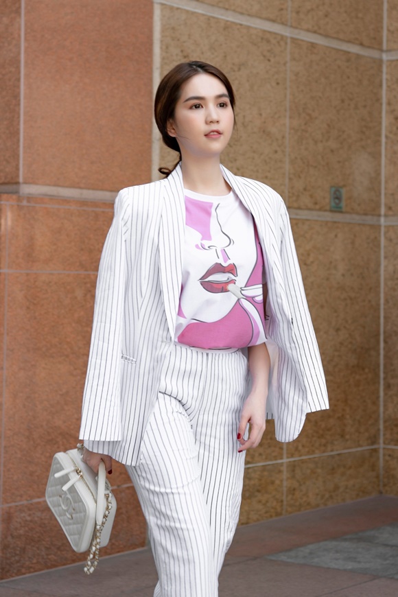 ngoc-trinh-10