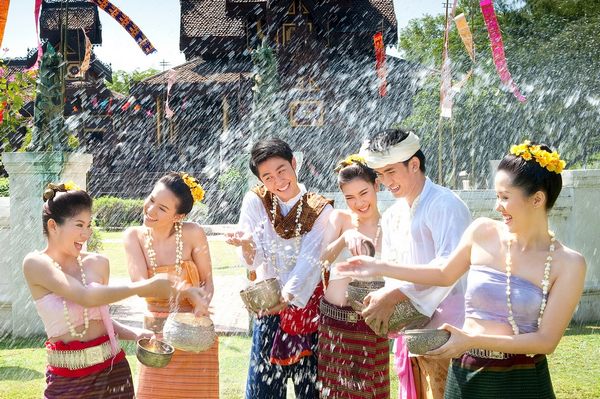tet-songkran
