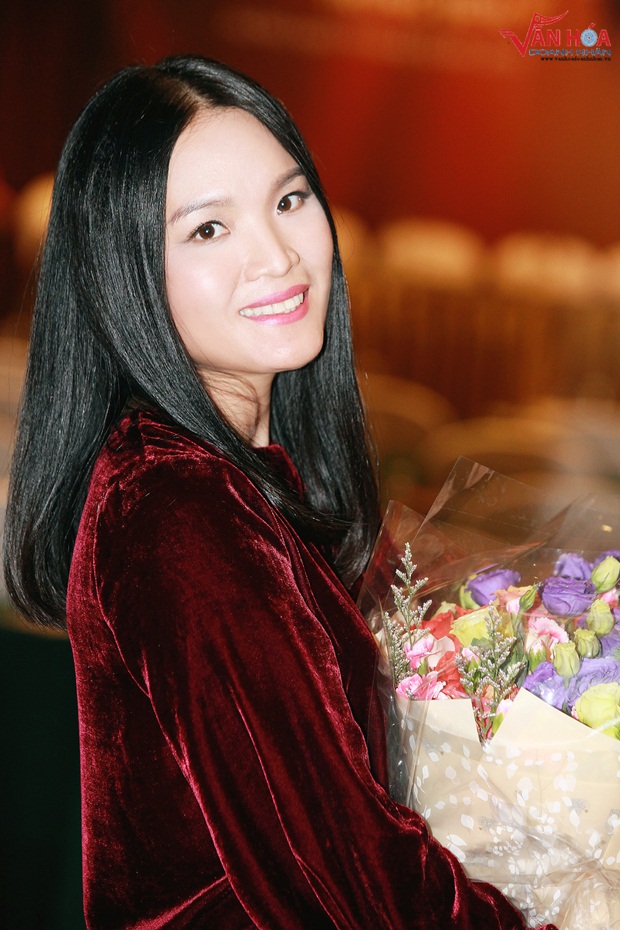 2-doanh-nhan-hang-le-tammy-van-hoa-doanh-nhan
