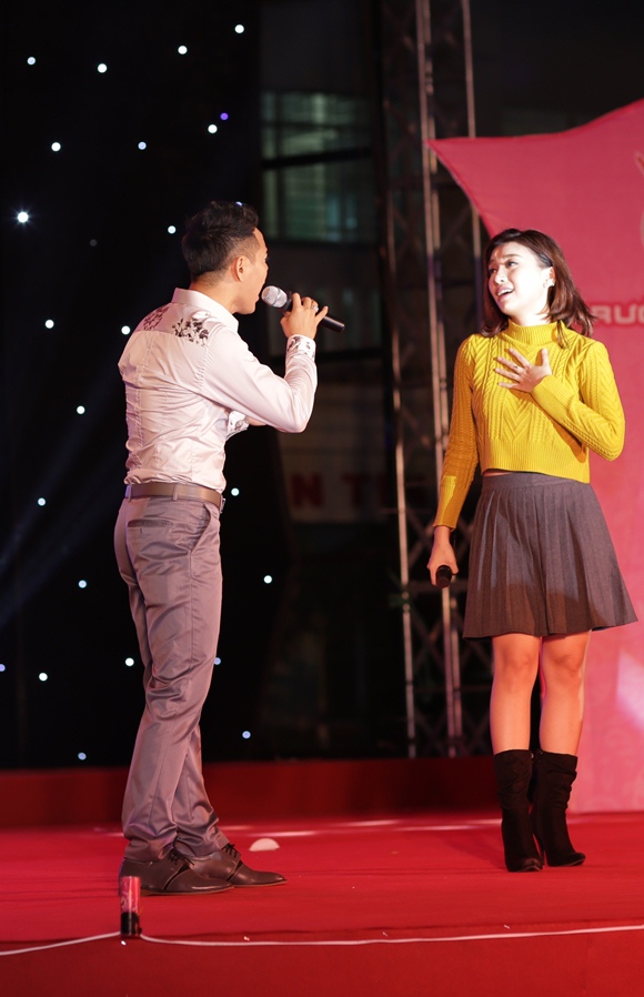 17-ngoc-lan-yeu-thanh-duy-idol-van-hoa-doanh-nhan