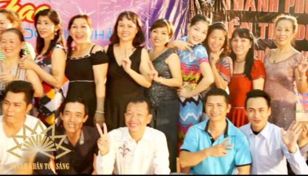 12-van-hoa-doanh-nhan-buoc-nhay-doanh-nhan-truoc-ngay-so tuyen 1