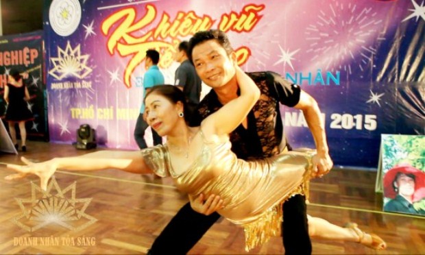 14-van-hoa-doanh-nhan-buoc-nhay-doanh-nhan-truoc-ngay-so tuyen 1