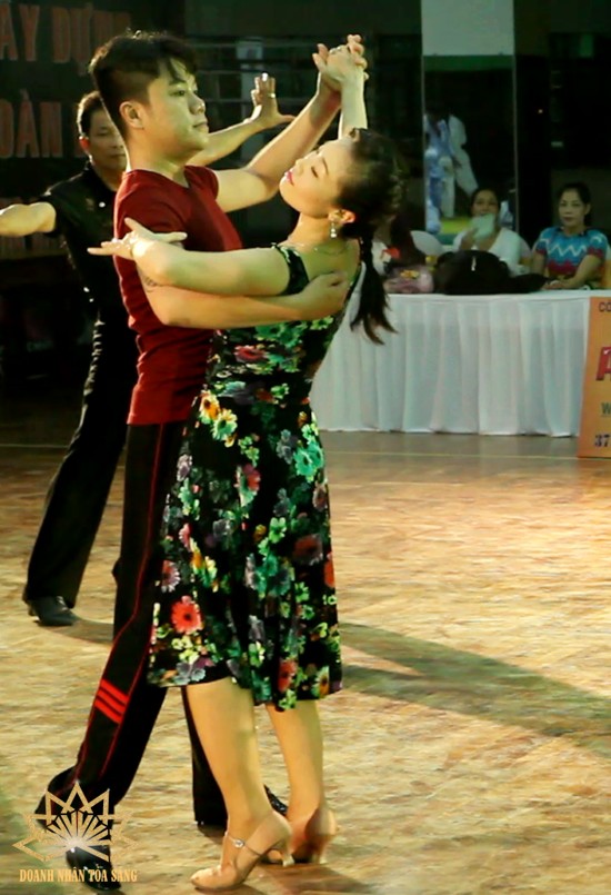 8-van-hoa-doanh-nhan-buoc-nhay-doanh-nhan-truoc-ngay-so tuyen 1