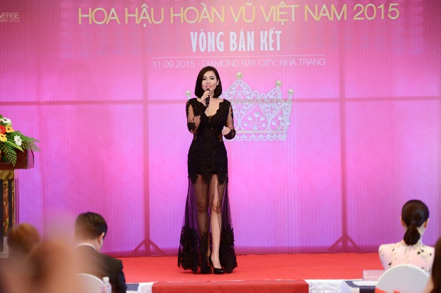 13-van-hoa-doanh-nhan-hoa-hau-hoan-vu-nha-trang