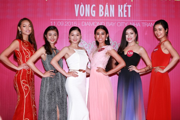 2-van-hoa-doanh-nhan-hoa-hau-hoan-vu-nha-trang