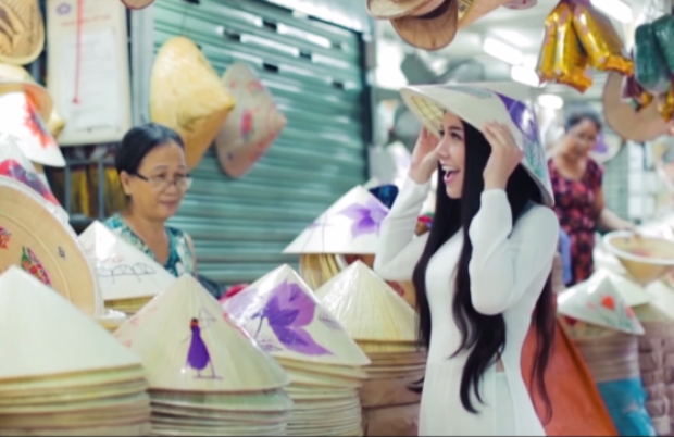 4-minh-uyen-khoe-ve-mong-mo-cua-hue-van-hoa-doanh-nhan