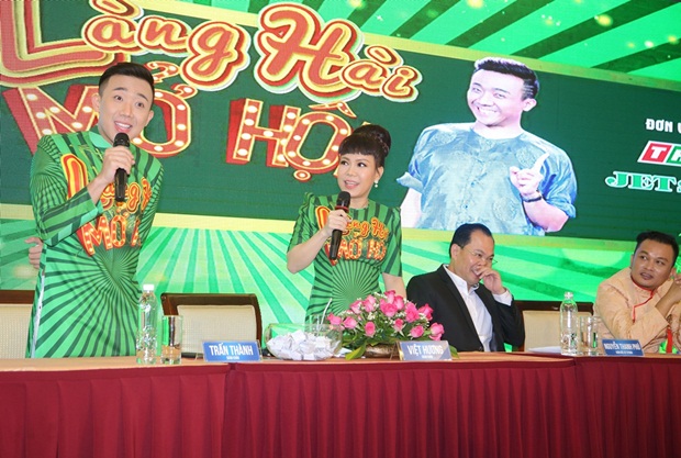 1-tran-thanh-viet-huong-song-kiem-hop-bich-van-hoa-doanh-nhan