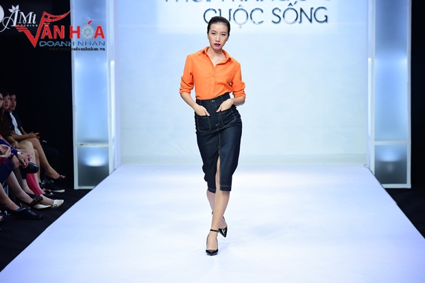 2-nhung-co-nang-dom-dang-dao-pho-mua-thu-van-hoa-doanh-nhan