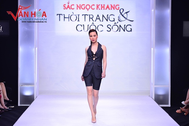 24-nhung-co-nang-dom-dang-dao-pho-mua-thu-van-hoa-doanh-nhan
