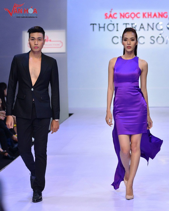 28-my-nam-viet-khoe-ve-dep-tren-san-dien-van-hoa-doanh-nhan
