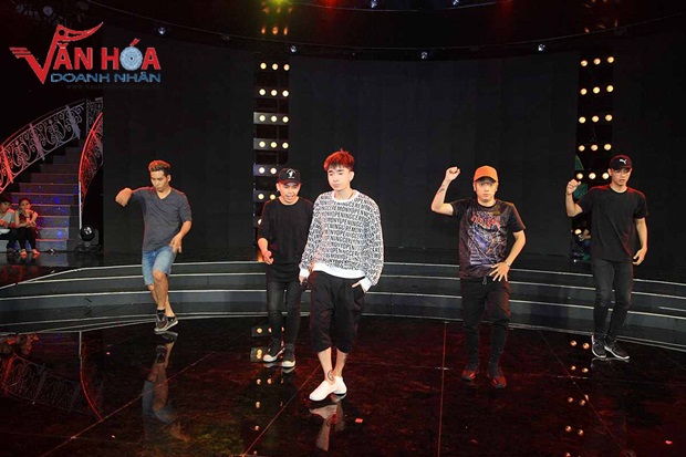 7-nhat-kim-anh-nu-hoang-bi-phu-tinh-van-hoa-doanh-nhan