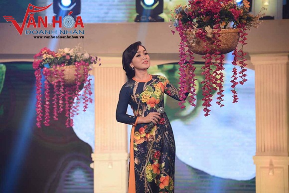 1-tinh-khuc-vuot-thoi-gian-thang-4-bolero-nhung-tuyet-pham-van-hoa-doanh-nhan