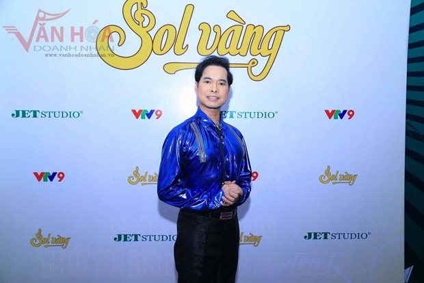 con-gai-chau-ky-hat-ton-vinh-cha-sol-vang.4