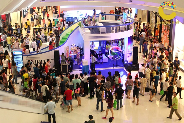 2-con-bao-sale-khung-nua-dem-tro-lai-van-hoa-doanh-nhan