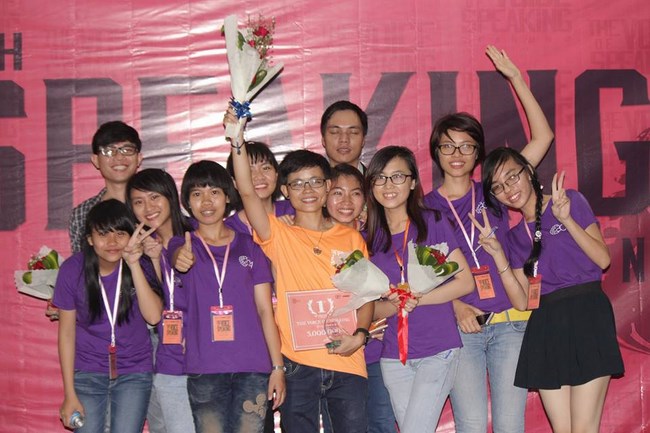 the-voice-speaking15