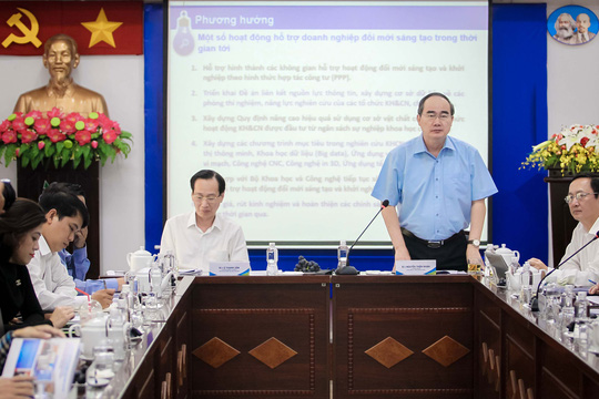 lanh-dao-tphcm-gap-go-cong-dong-khoi-nghiep-vanhoadoanhnhan
