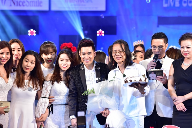 liveshow-quang-ha-2017-vanhoadoanhnhan-13