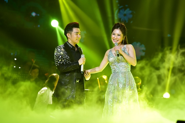 liveshow-quang-ha-23-9-2017-vanhoadoanhnhan-8