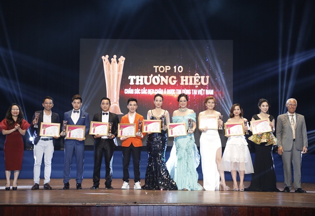 master-kevin-le-vinh-du-nhan-giai-top-10-thuong-hieu-cham-soc-sac-dep-vanhoadoanhnhan