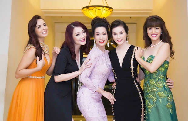 my-nhan-viet-bang-chau-vanhoadoanhnhan-1