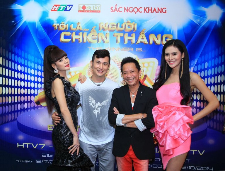 daiphithuy-tuanhung-baochung-Sang Lee