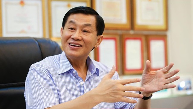 Johnathan-hanh-nguyen-vanhoadoanhnhan-4