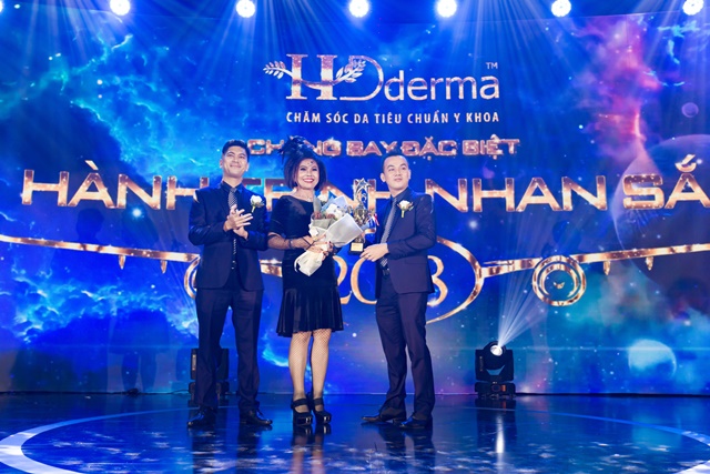 nhan-ai-pham-thi-huong-1