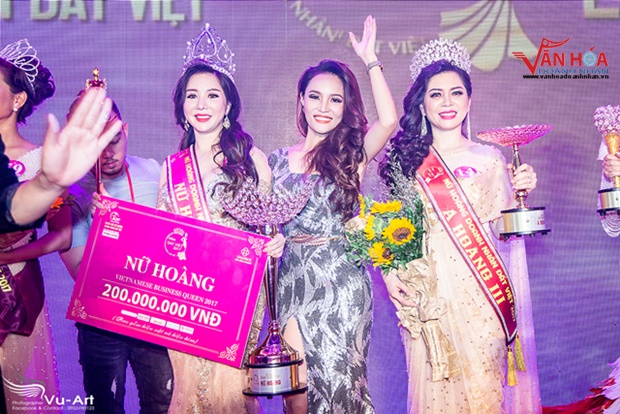 ntk-bao-ngoc-va-bst-vang-dong-vanhoadoanhnhan-98