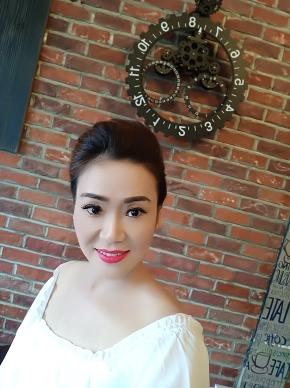 tran-thi-hang-happy-3
