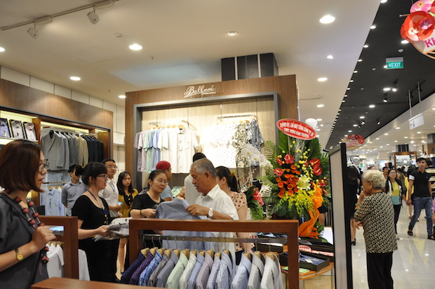 Khai-truong-belluni-58-5