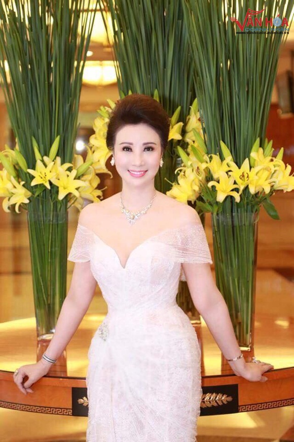 vu-thuy-nga-magic-2