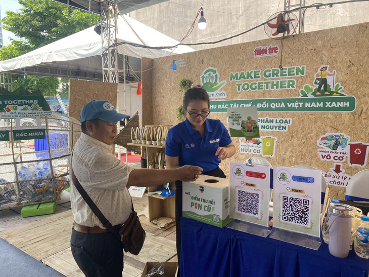 Cuộc thi Tái tạo xanh: 6.200 cây rừng được vun đắp từ những viên pin cũ- Ảnh 10.