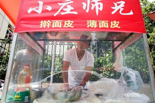 thac si bo luong 700 trieu/nam ve ban banh trang nguoi hinh anh 5